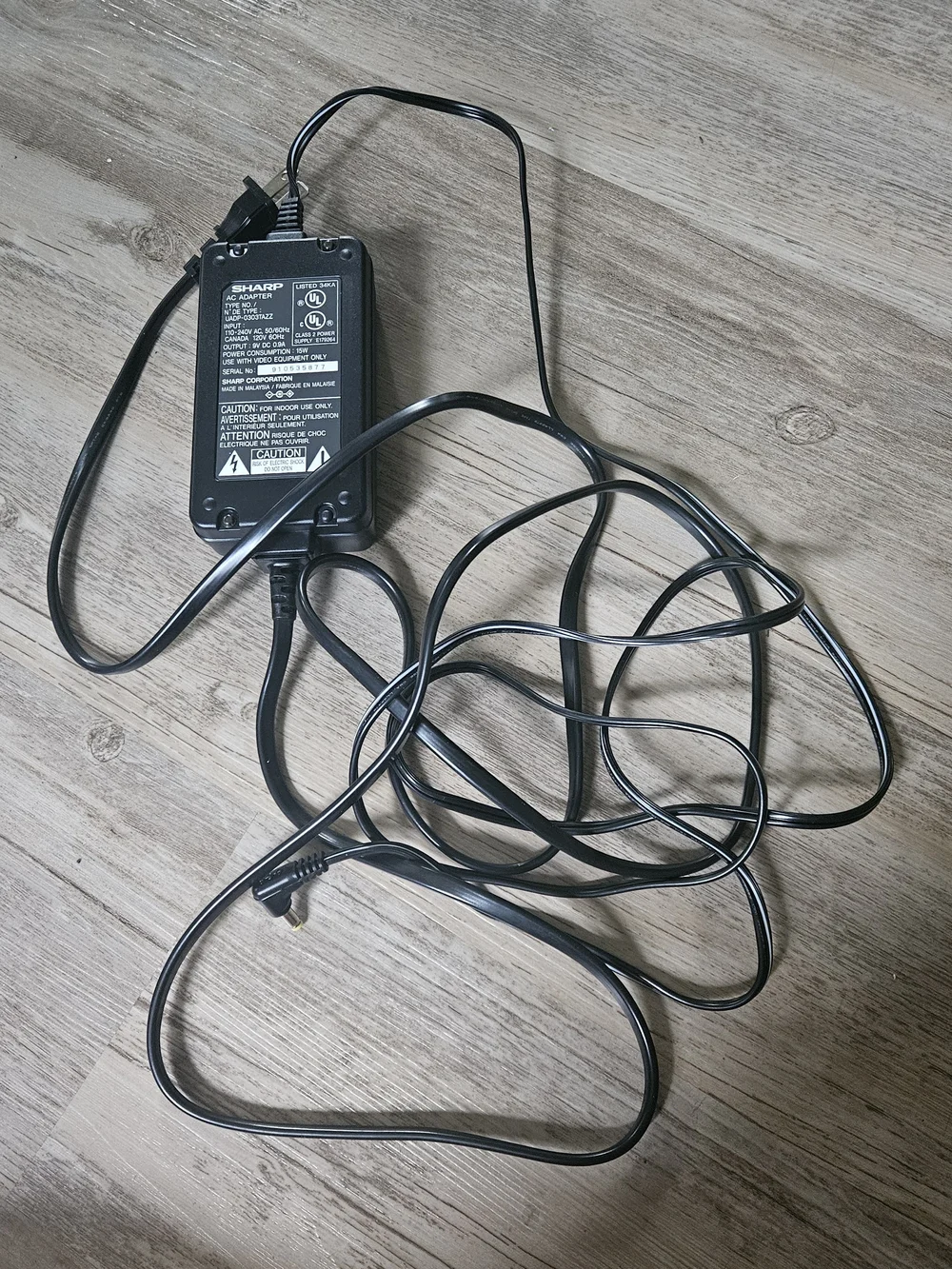 Sharp Silver Hi8 Viewcam Camcorder VL-H860 with Accessories and Case Working